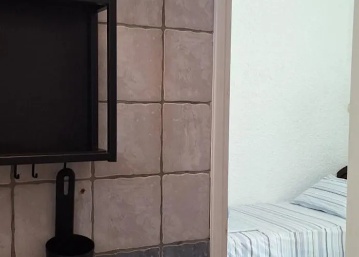 Mike'splace Antiparos Town